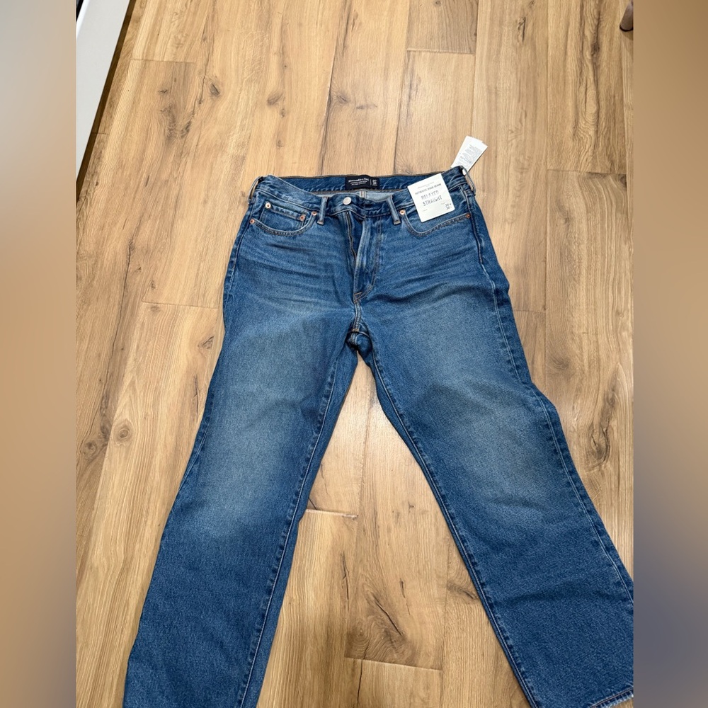 Abercrombie & Fitch Rigid Denim Relaxed Straight